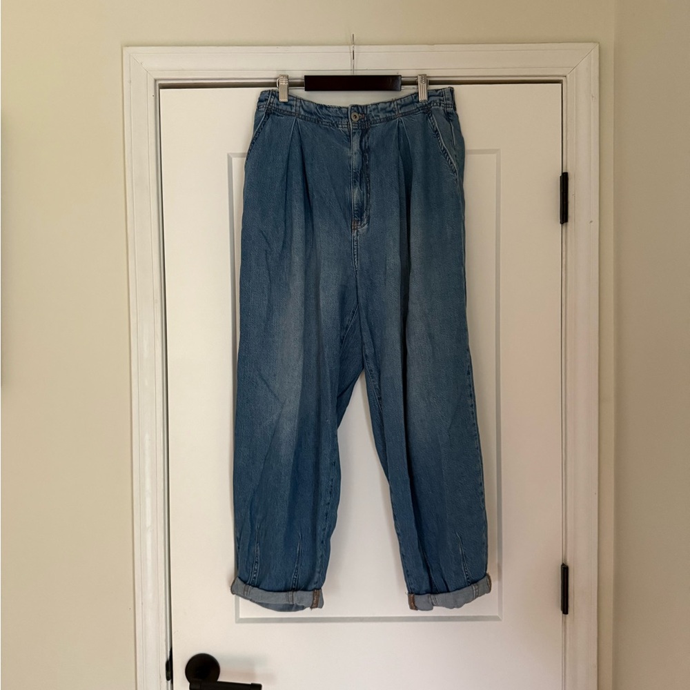 Pilcro Relaxed Jeans, size 30